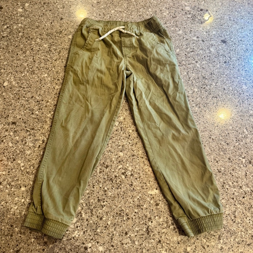 Cat & Jack l Olive Green Kids Joggers l Size: 7
